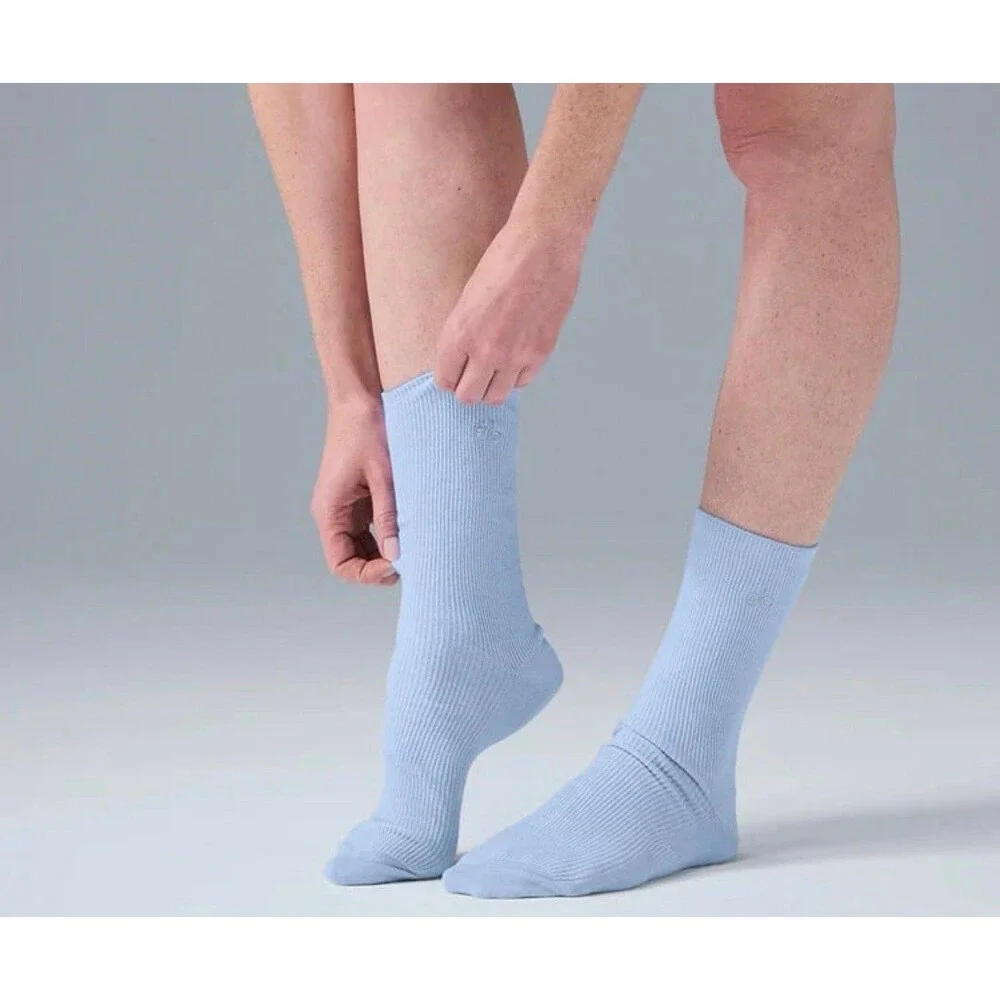 Alo seashell blue socks